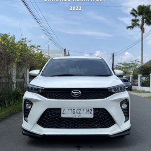 Daihatsu Xenia R CVT 2022